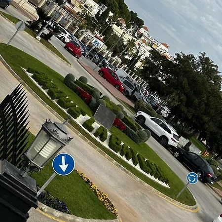 Apartment Torremolinos דירה *